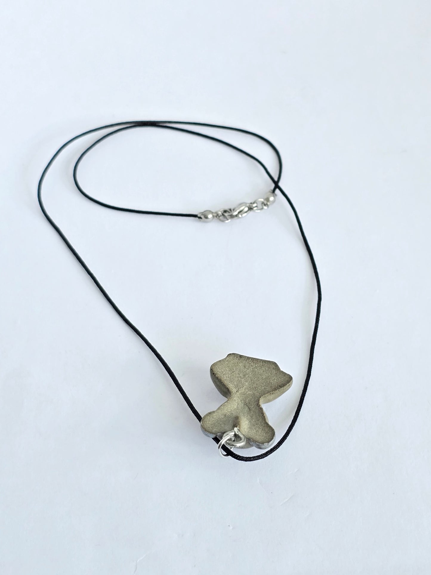 Grey Bear (collar)