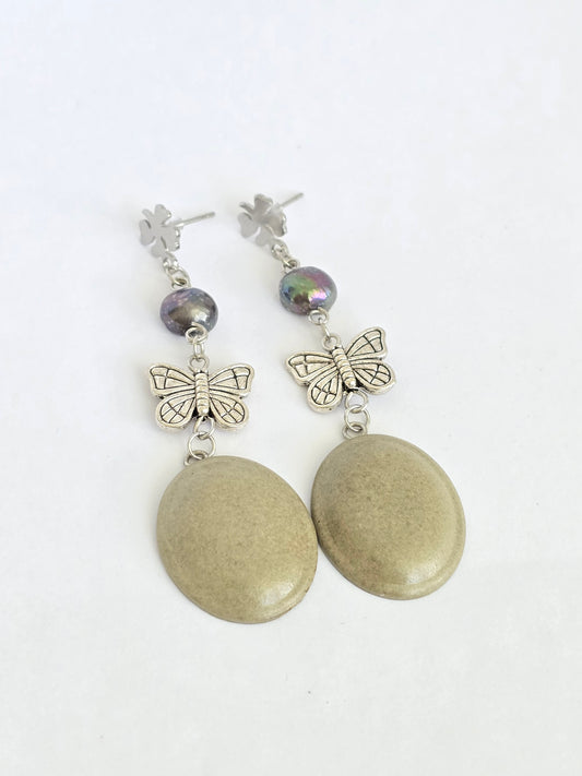 Silver Mariposa