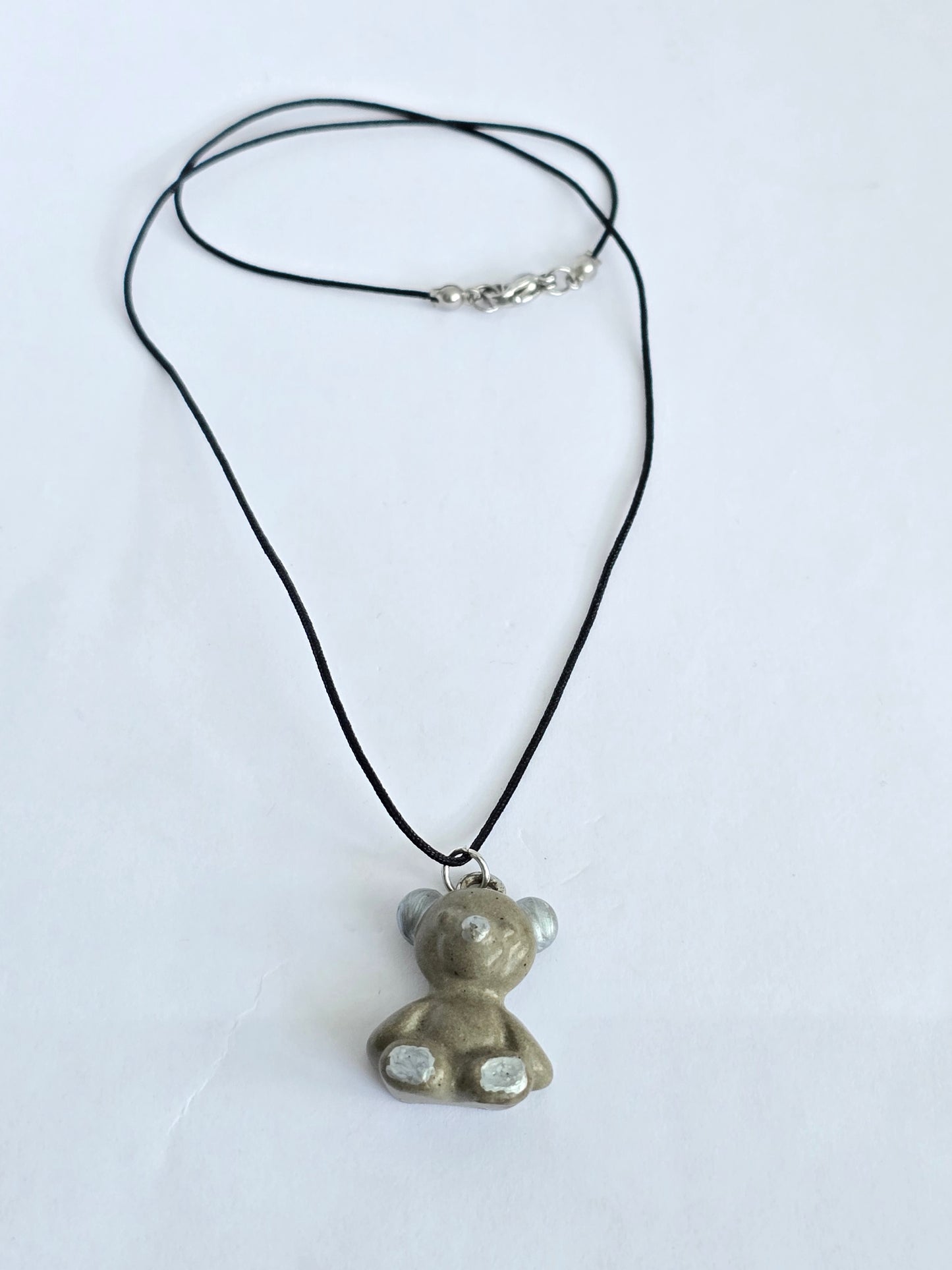 Grey Bear (collar)